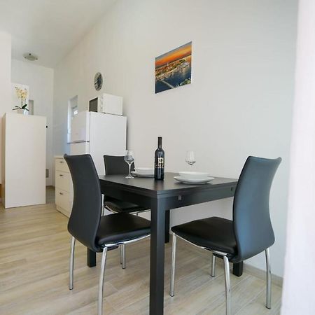 זאדאר Apartment Nicol מראה חיצוני תמונה
